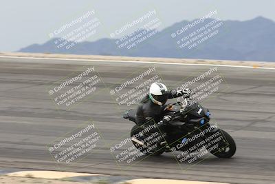 media/Nov-15-2025-Race Pace (Sat) [[8de605a2d8]]/Non Verified Riders (1st 20 Minutes)/Bowl (1015am)/